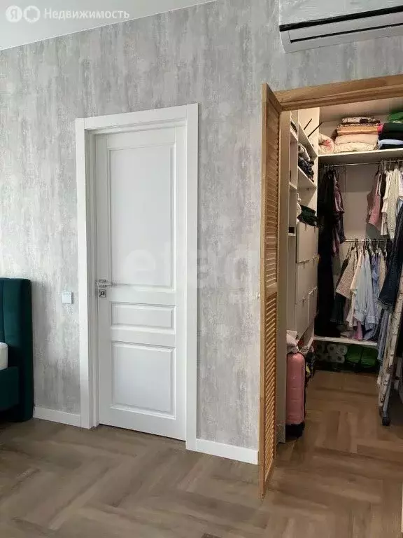 2-комнатная квартира: Новосибирск, Выборная улица, 135 (60 м) - Фото 0