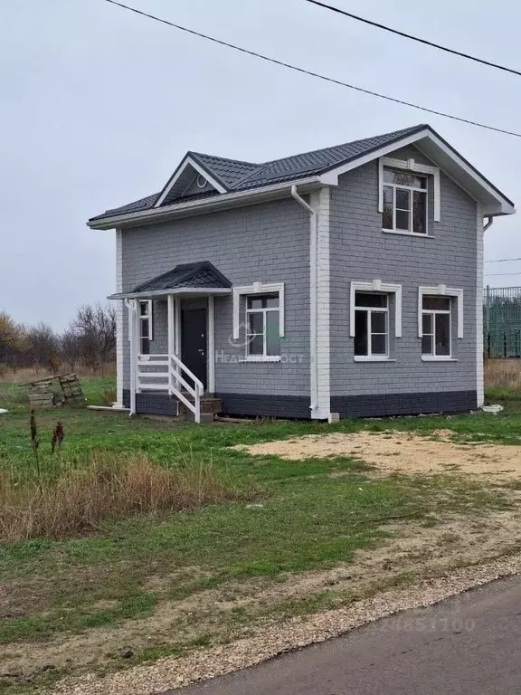 Дом в Краснодарский край, Ейский район, Кухаривское с/пос, с. ... - Фото 1