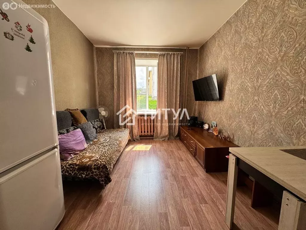 3-комнатная квартира: Кемерово, 3-й Иланский переулок, 3 (48.1 м) - Фото 0