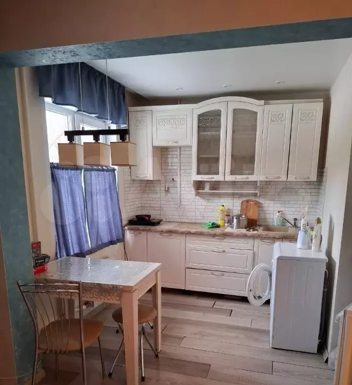 2-к. квартира, 55 м, 1/5 эт. - Фото 0