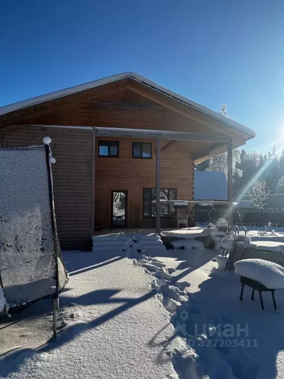 Дом в Ленинградская область, Выборгский район, Первомайское с/пос, ... - Фото 1