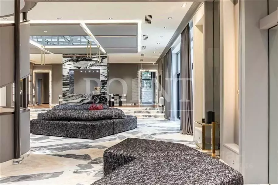 Коттедж в Московская область, Одинцовский городской округ, д. Барвиха, ... - Фото 1