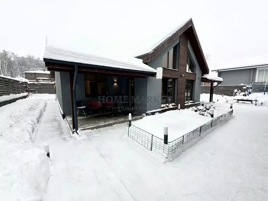 Дом в Московская область, Мытищи городской округ, д. Еремино ул. ... - Фото 1