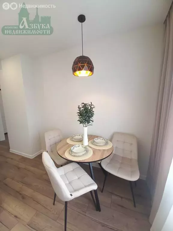 2-комнатная квартира: Смоленск, улица Нормандия-Неман, 11к1 (51 м) - Фото 0