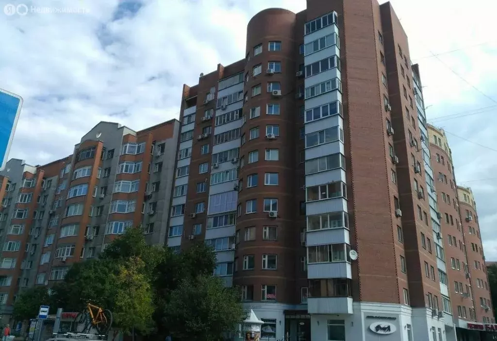 2-комнатная квартира: Тюмень, улица 50 лет Октября, 3/1 (72.1 м) - Фото 0