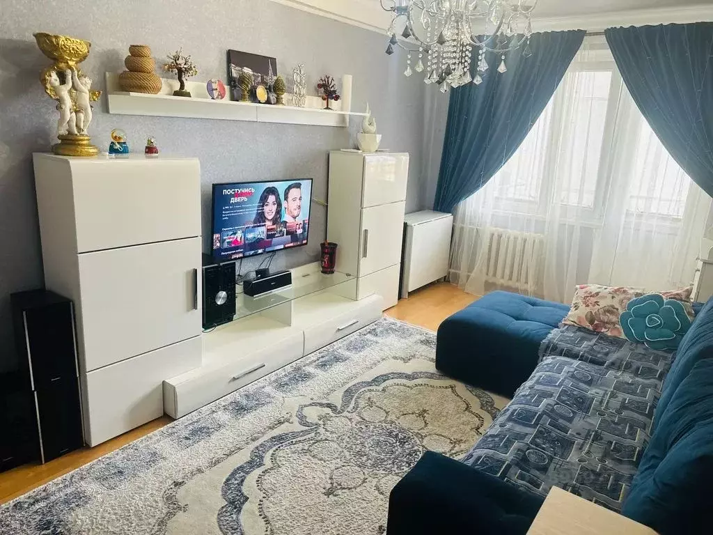 2-к кв. Дагестан, Махачкала ул. Каримова, 15А (96.0 м) - Фото 0