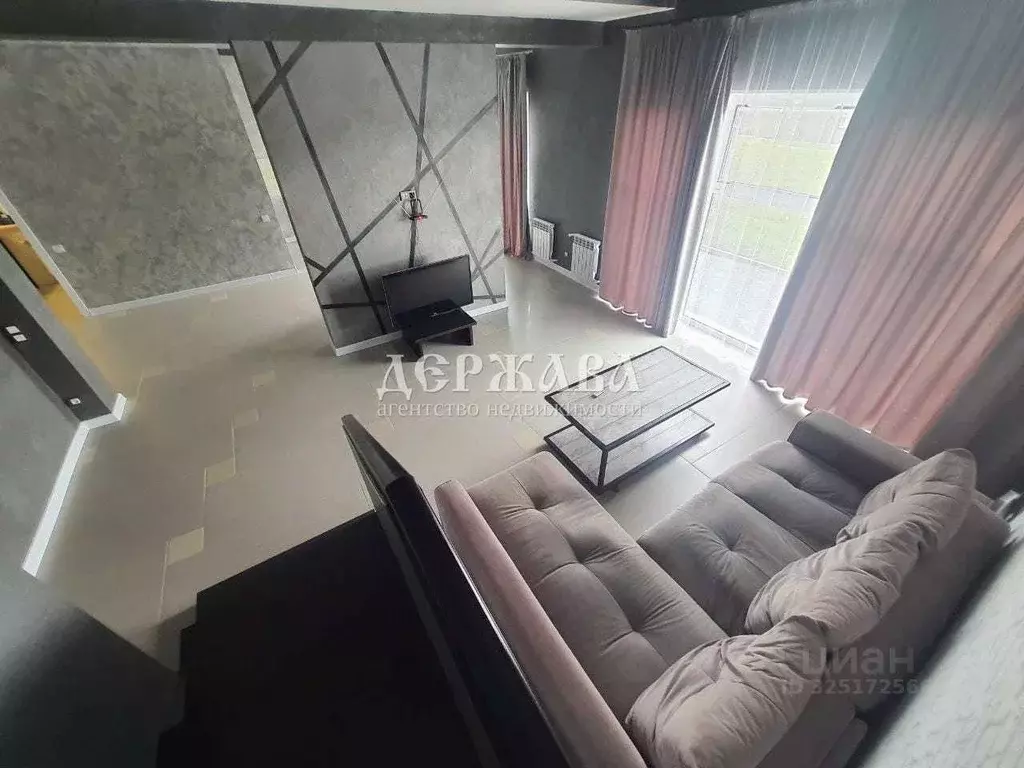 Коттедж в Белгородская область, Старый Оскол Центральная ул. (198 м) - Фото 2