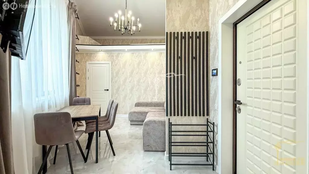 2-комнатная квартира: Ялта, улица Дражинского, 48В (34 м) - Фото 0