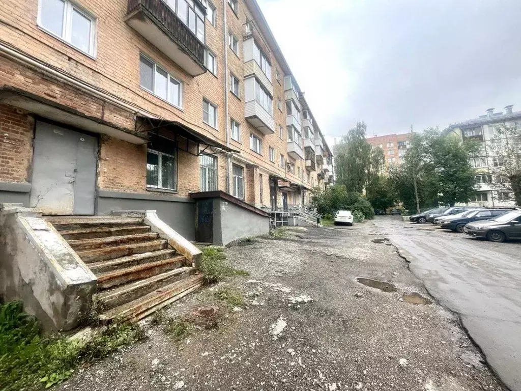 Помещение свободного назначения в Удмуртия, Ижевск Воткинское ш., 34 ... - Фото 1