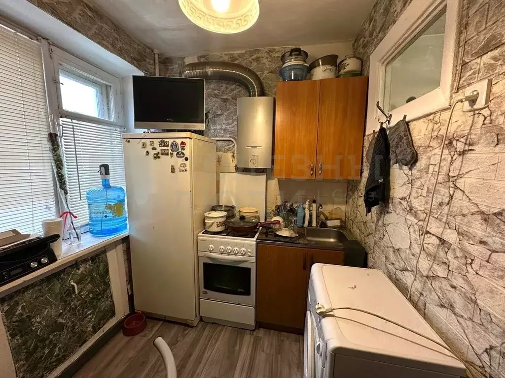 4-к кв. Новгородская область, Боровичи ул. Кропоткина, 5 (58.4 м) - Фото 1