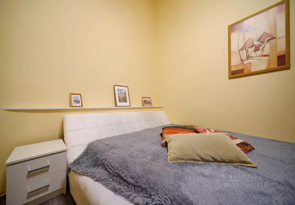 2-к кв. Санкт-Петербург наб. Канала Грибоедова, 15 (70.0 м) - Фото 0