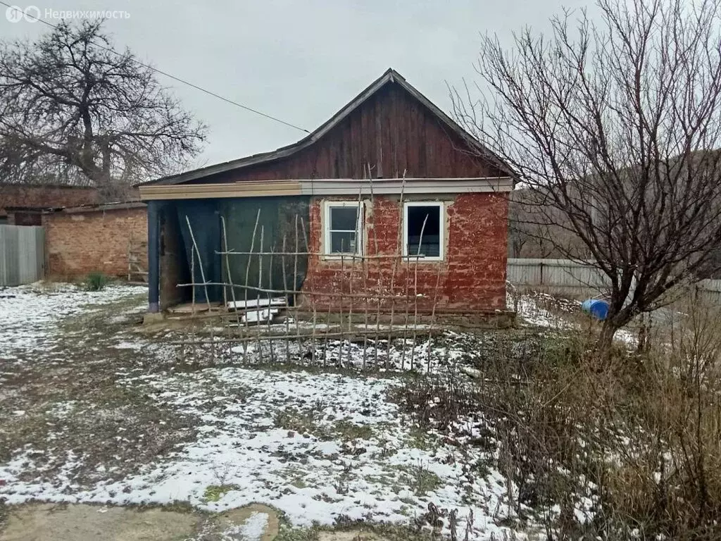 Дом в Каменск-Шахтинский, Нижне-Профильная улица (31.4 м) - Фото 1