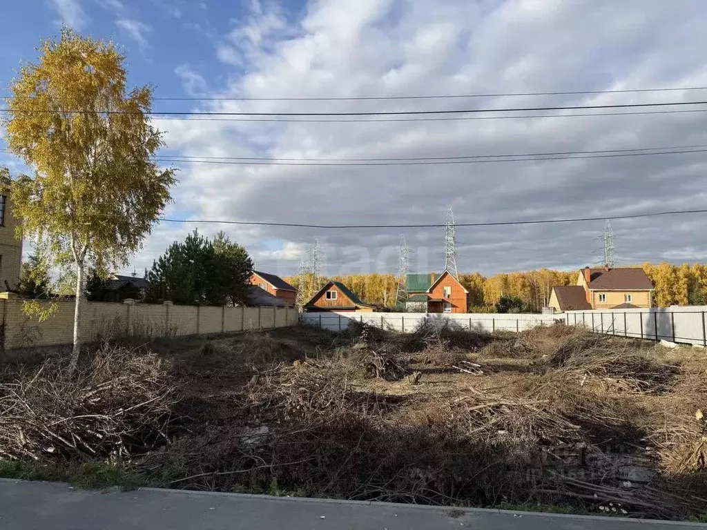 Участок в Тюменская область, Тюменский район, д. Патрушева Солнечная ... - Фото 1