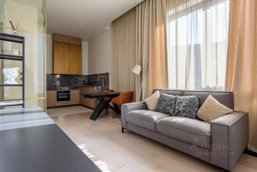 1-к кв. Санкт-Петербург наб. Адмирала Лазарева, 22 (56.1 м) - Фото 0