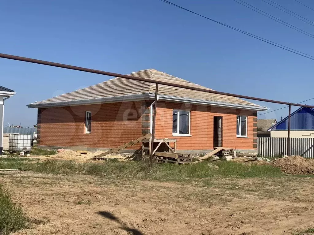 Дом 100 м на участке 6 сот. - Фото 0