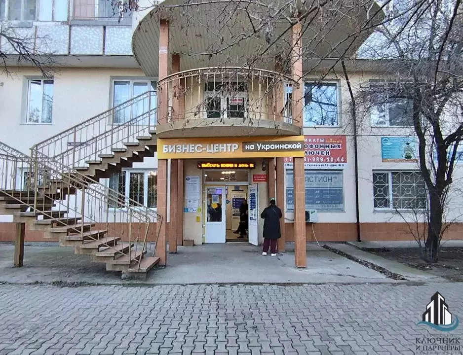 Офис в Крым, Феодосия ул. Украинская (1442 м) - Фото 1