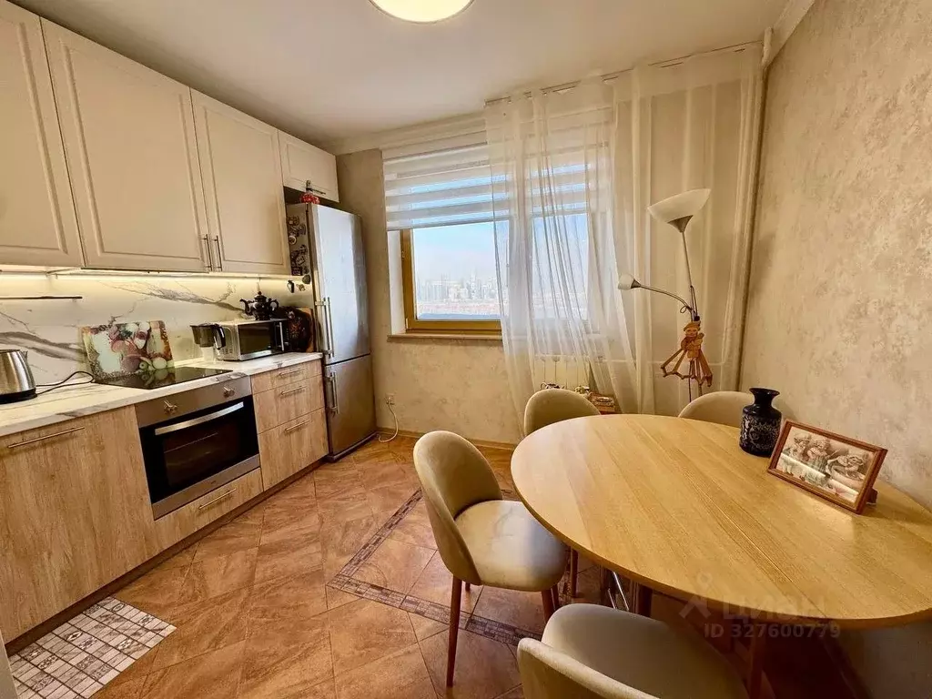 3-к кв. Москва ул. Исаковского, 8К1 (75.0 м) - Фото 1