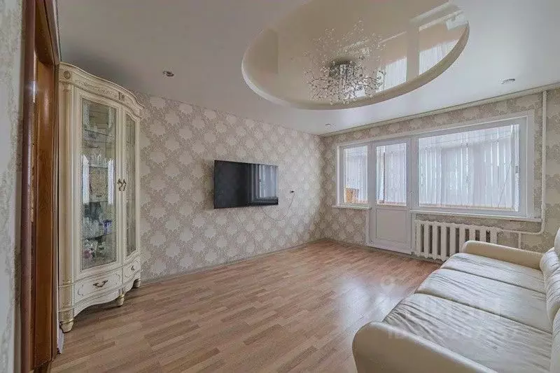 3-к кв. Пензенская область, Пенза ул. Кижеватова, 30 (70.2 м) - Фото 0