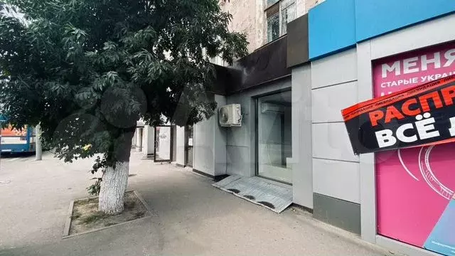 Высокий трафик. 67 м2 - Фото 0