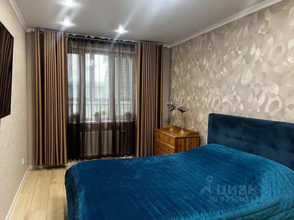 1-к кв. Татарстан, Казань ул. Вишневского, 57А (56.0 м) - Фото 0