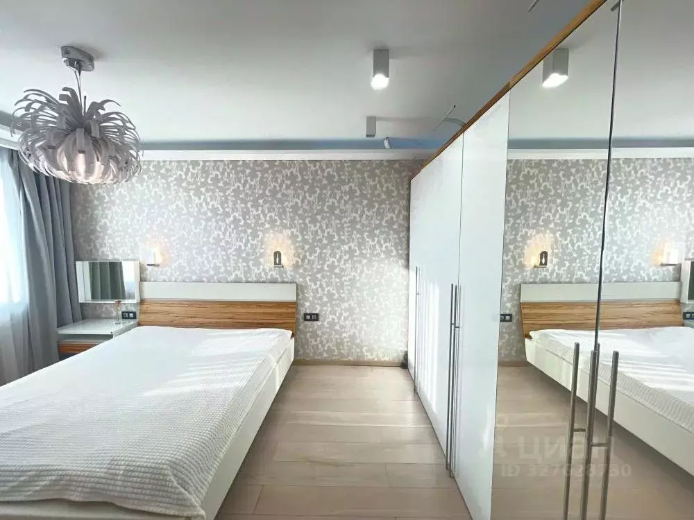 2-к кв. Иркутская область, Иркутск просп. Маршала Жукова, 5/2 (93.0 м) - Фото 1