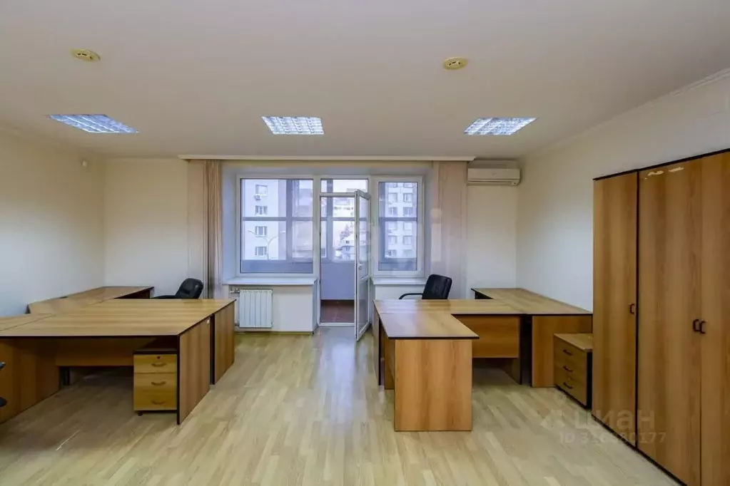 Офис в Тюменская область, Тюмень ул. Малыгина, 59 (300 м) - Фото 0