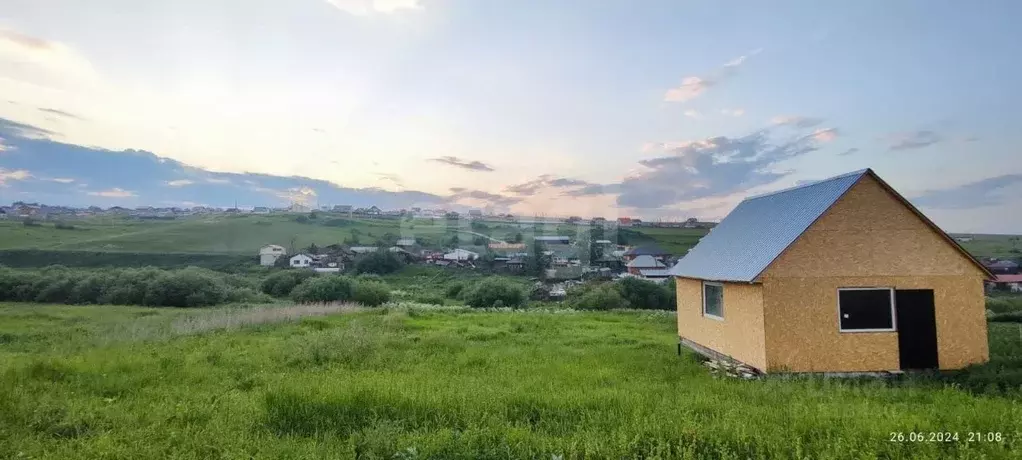 Дом в Красноярский край, Березовский район, Зыковский сельсовет, д. ... - Фото 1