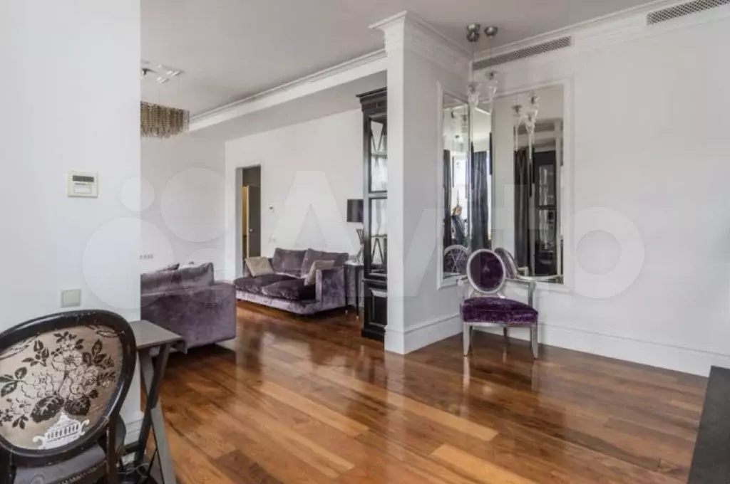 3-к. квартира, 150 м, 3/7 эт. - Фото 1