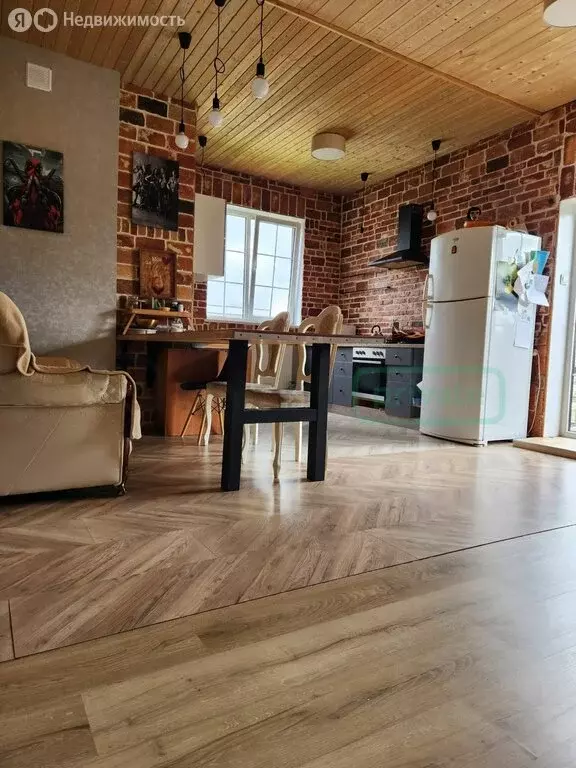 Дом в посёлок Родники, Дорожная улица (179 м) - Фото 1