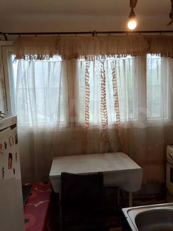 2-к. квартира, 50 м, 1/9 эт. - Фото 0