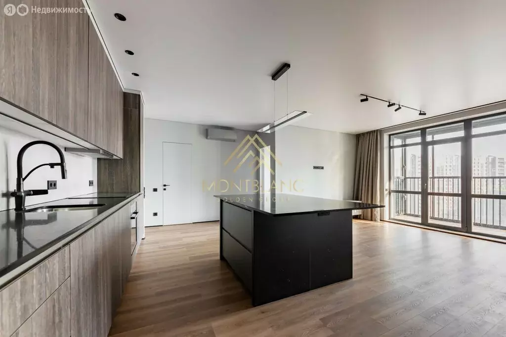 3-комнатная квартира: Санкт-Петербург, бульвар Александра Грина, 2к2 ... - Фото 1