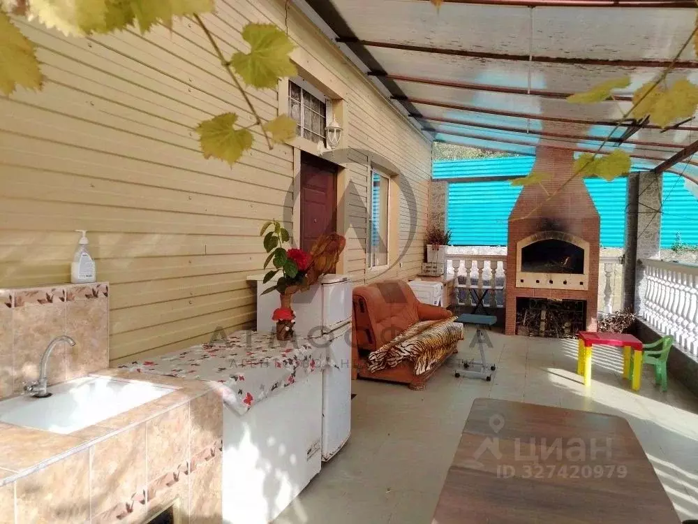 Дом в Краснодарский край, Туапсинский муниципальный округ, ... - Фото 2