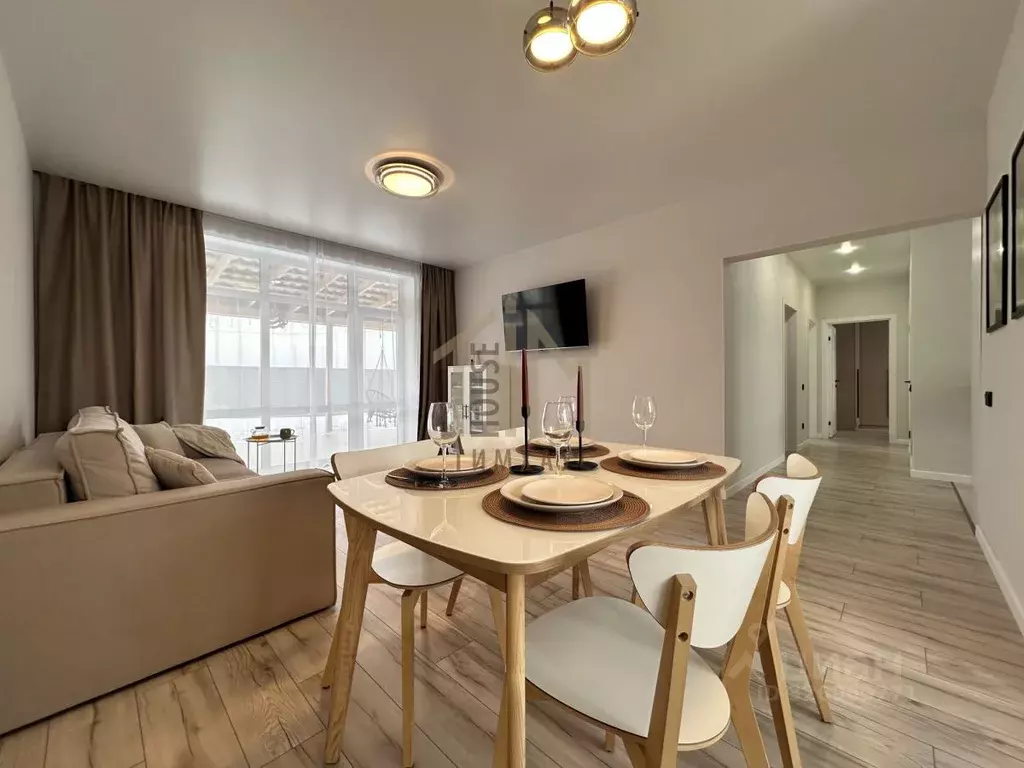 Дом в Омская область, Омский район муниципальный округ, Деревня ... - Фото 1