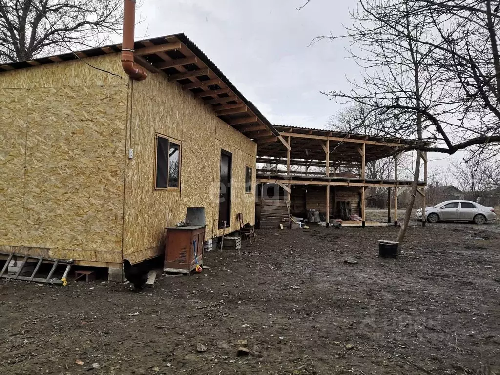 Дом в Ростовская область, Родионово-Несветайский район, Кутейниковское ... - Фото 0