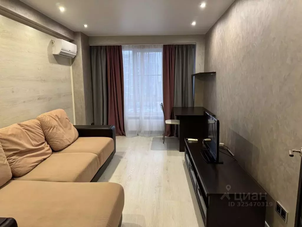 1-к кв. Волгоградская область, Волгоград ул. 8-й Воздушной Армии, 10а ... - Фото 1