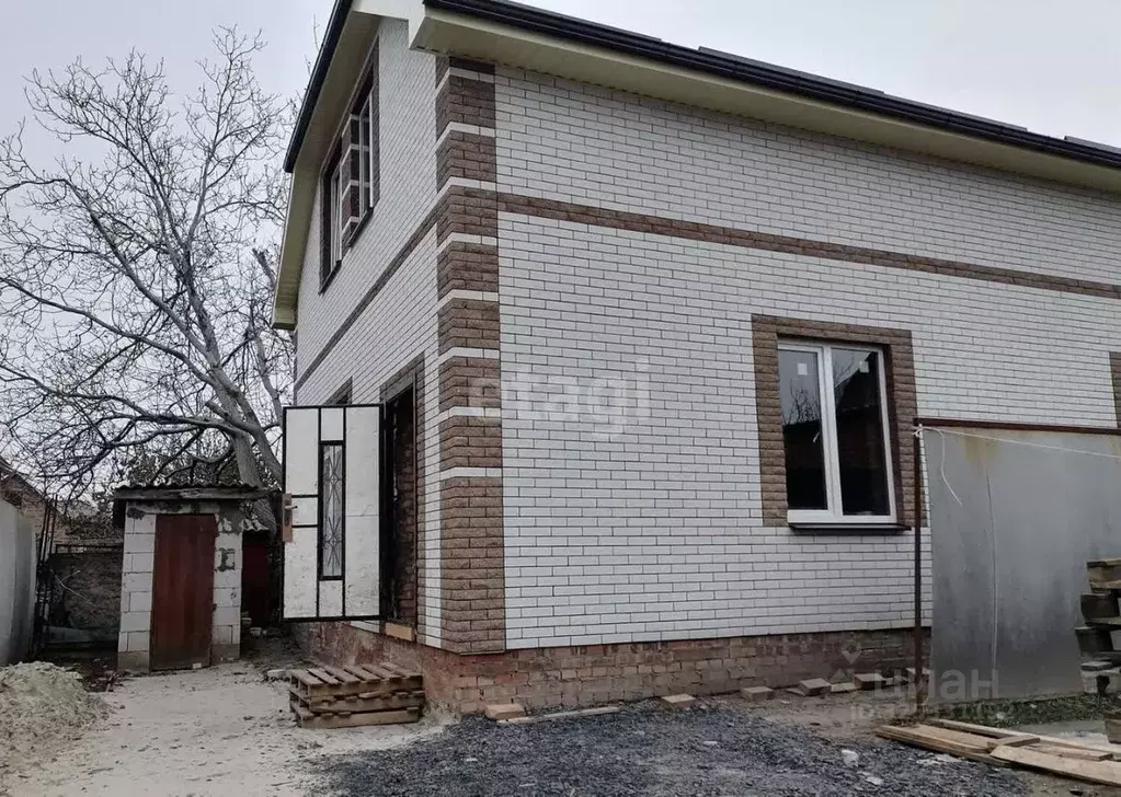 Дом в Ростовская область, Таганрог ул. 3-я Линия (140 м) - Фото 1