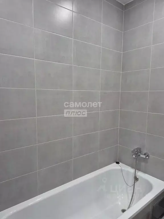 1-к кв. Липецкая область, Липецк ул. Осканова, 3 (47.0 м) - Фото 2