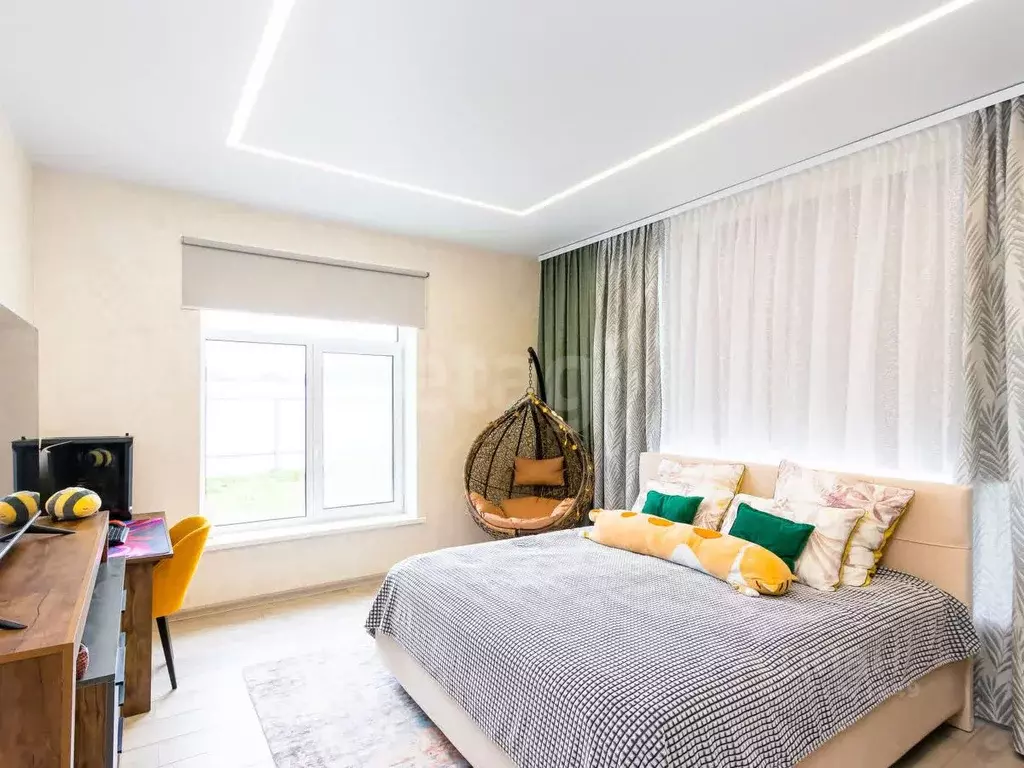 Дом в Тюменская область, Тюменский муниципальный округ, д. Ушакова ул. ... - Фото 1