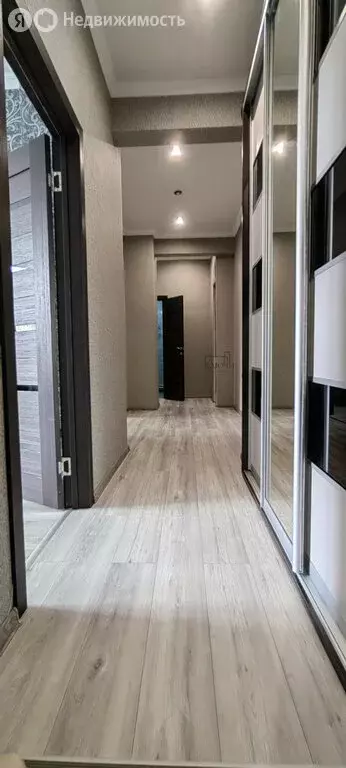 2-комнатная квартира: Магнитогорск, улица Чапаева, 30 (56.6 м) - Фото 1