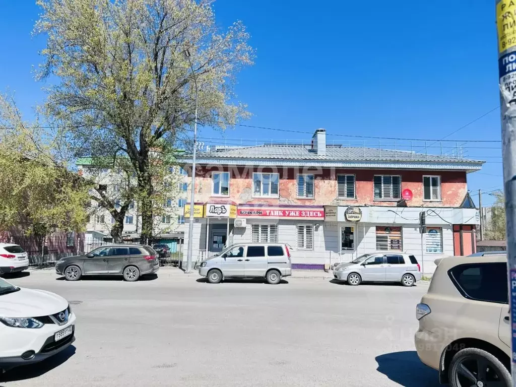 Торговая площадь в Алтайский край, Барнаул ул. Пионеров, 4 (68 м) - Фото 1