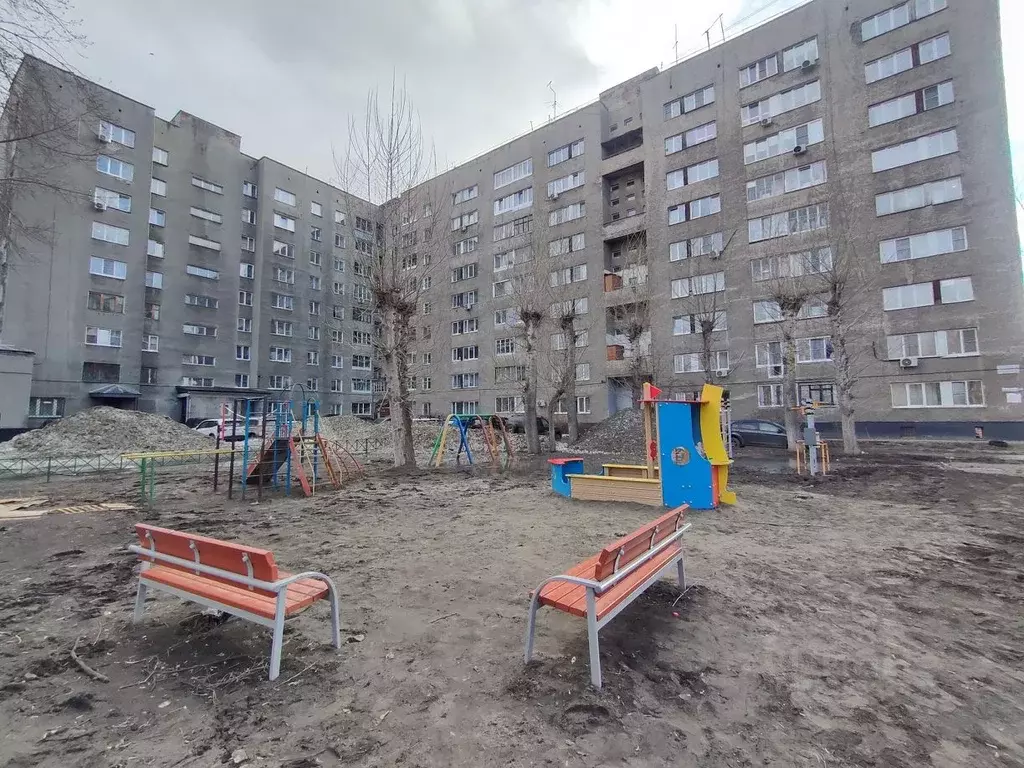 3-к кв. Алтайский край, Барнаул ВРЗ мкр, ул. Воровского, 112/46 (62.0 ... - Фото 1