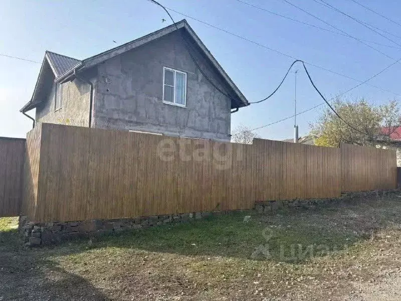 Дом в Ростовская область, Неклиновский район, с. Натальевка ... - Фото 1