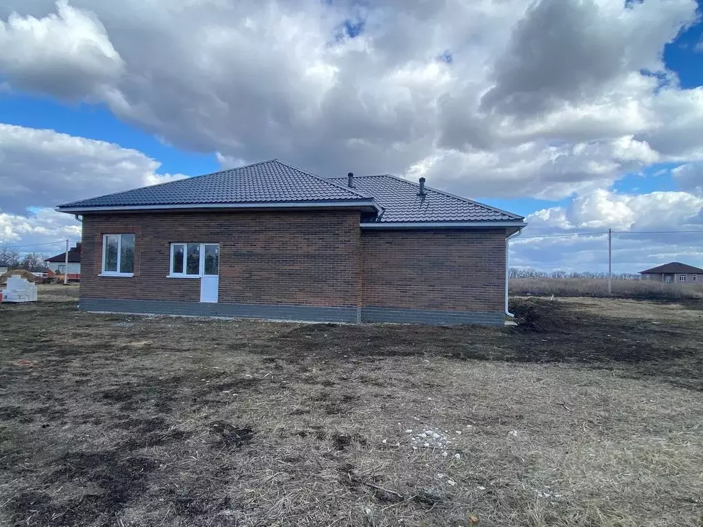 Дом в Белгородская область, Яковлевский муниципальный округ, с. ... - Фото 0