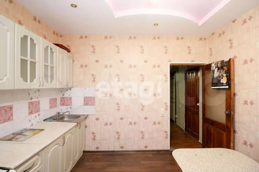 3-к. квартира, 70 м, 5/5 эт. - Фото 1