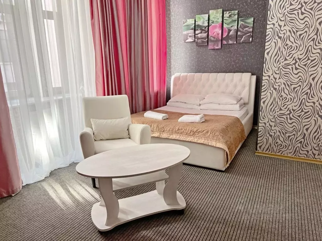 Комната Санкт-Петербург Невский просп., 95 (18.0 м) - Фото 0