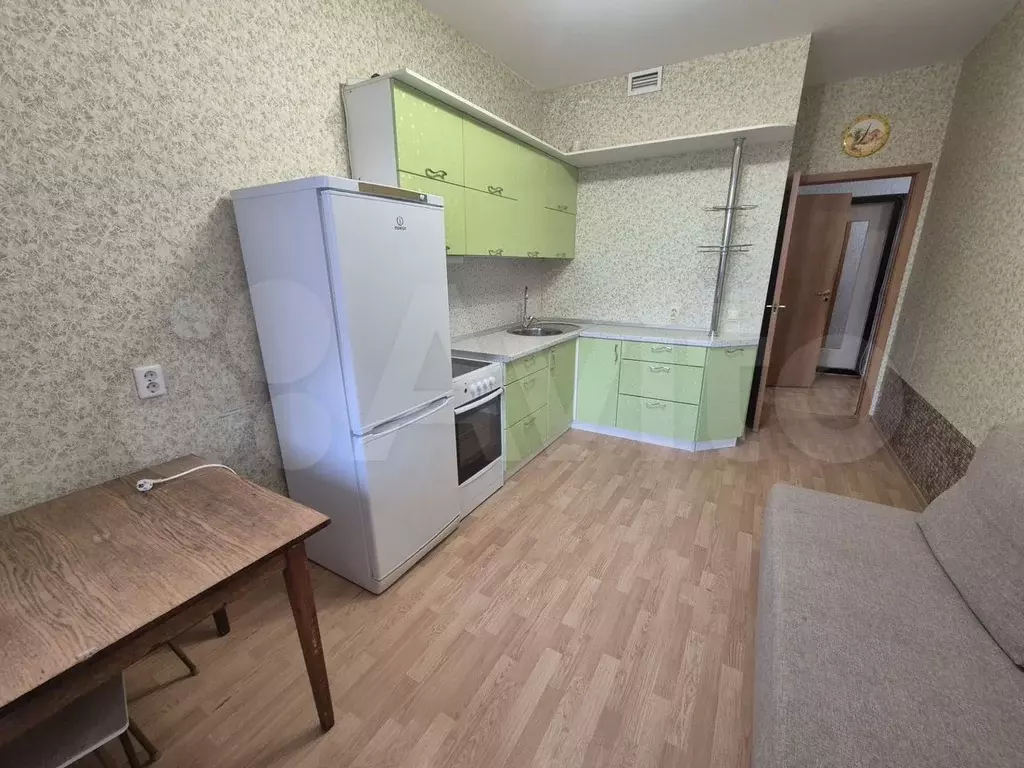 1-к. квартира, 41 м, 5/18 эт. - Фото 1