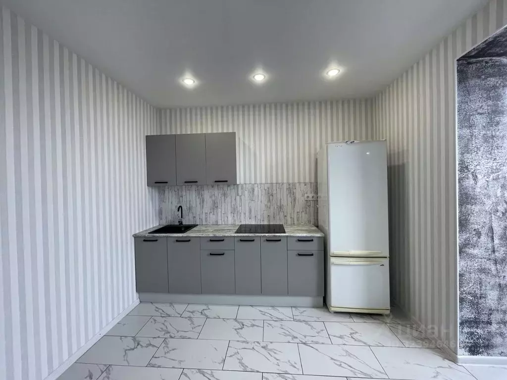 2-к кв. Оренбургская область, Оренбург ул. Братьев Хусаиновых, 8 (57.1 ... - Фото 2