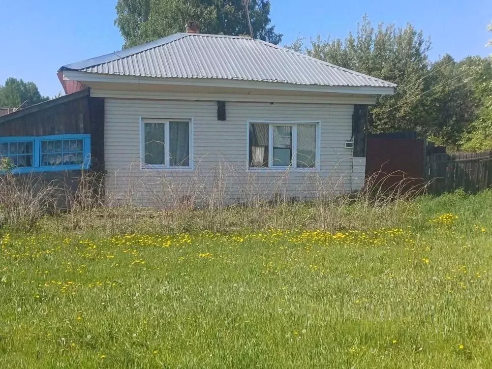 Дом в Красноярский край, Рыбинский сельсовет, д. Татьяновка ул. ... - Фото 0