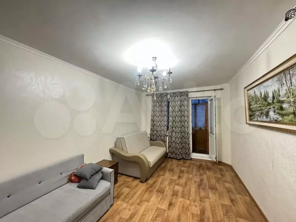 3-к. квартира, 60 м, 3/5 эт. - Фото 0