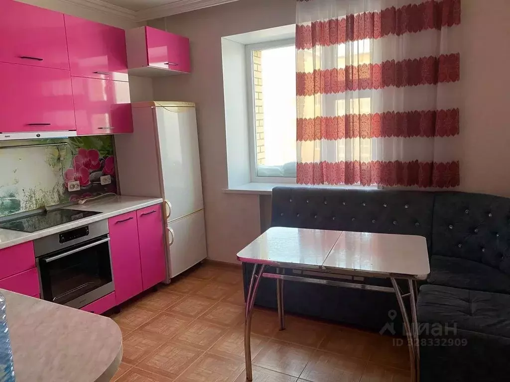 3-к кв. Ханты-Мансийский АО, Нефтеюганск ул. Мартовская, 6 (78.0 м) - Фото 1